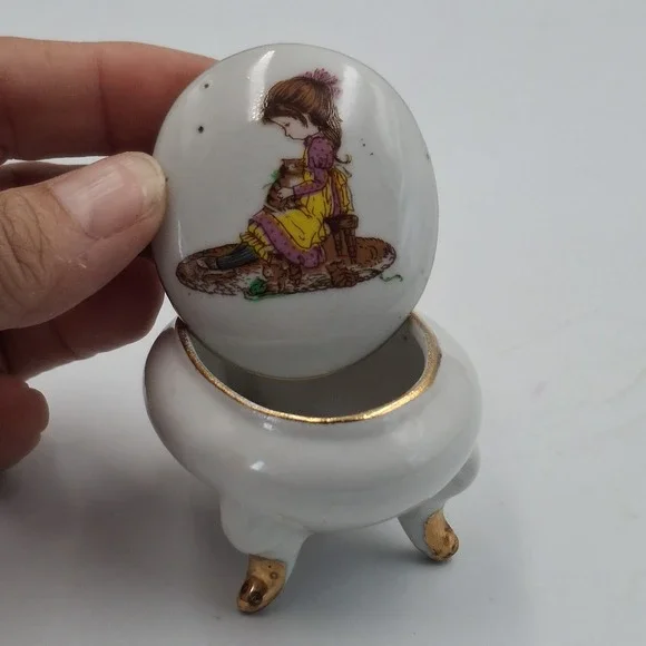 Vintage Petticoats & Pantaloons Roth Footed Trinket Box Porcelain Girl Cat Japan