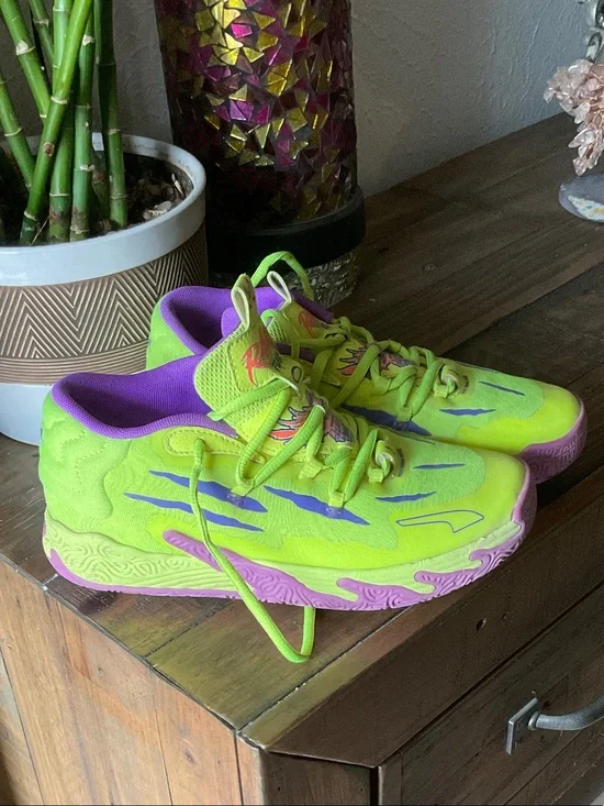 PUMA MB.02 Rare Rave basketball neon
