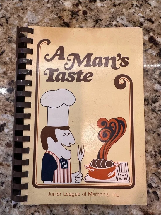 Vtg Junior League of Memphis A Man's Taste Spiral Bound Illustrated Cookbook