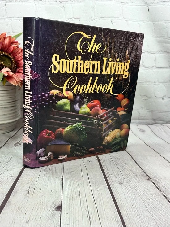 vtg 1987 The Southern Living Cookbook Hardcover traditional first printing