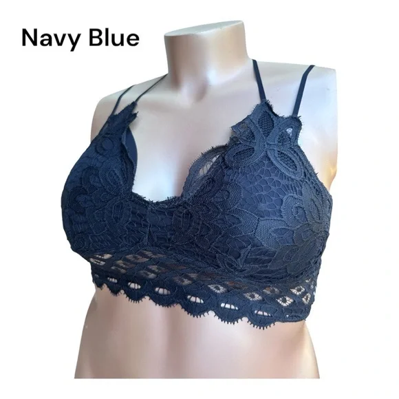 NWT Bralette lace 