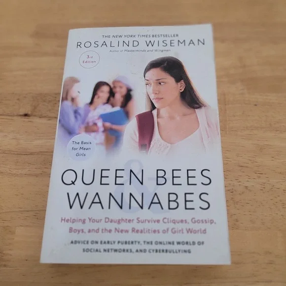 Queen Bees and Wannabes Book‎ - Rosalind Wiseman - Girl World Advice