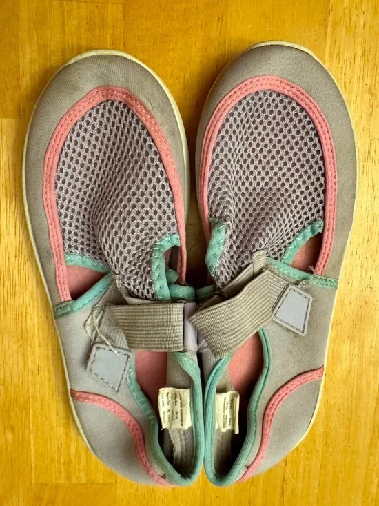 Wonder Nation Toddler Water Shoes Gray Pink Aqua Size 13