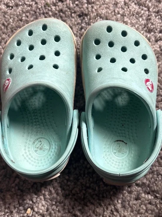 CROCS Kids Aqua Slip-On Clogs