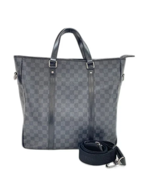 Louis Vuitton Tote Tadao