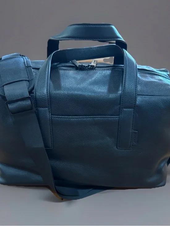 Away Leather Duffle Everywhere Bag Jet Black Pebbled Leather Carry On Weekend