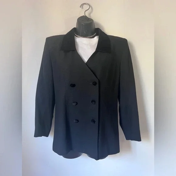 Vintage SuitsMe Petites Women’s Doublebreasted Blazer Velour Collar & Buttons 8P