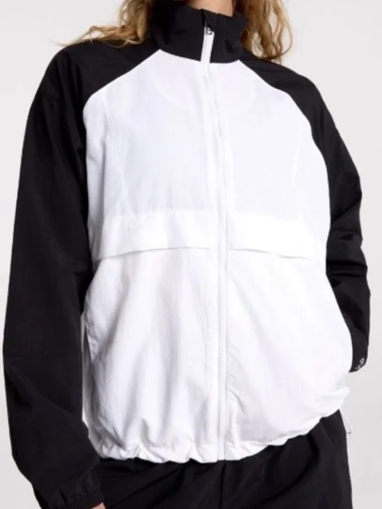 NWT DSG Black and White Colorblock Zip Jacket