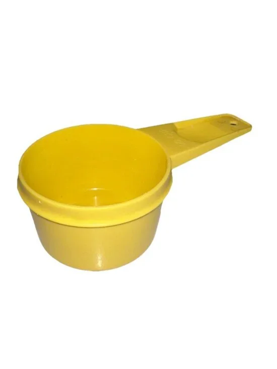 Tupperware 1/2 Cup BRIGHT YELLOW Measuring Cup 764-5 Vintage Dry Measure