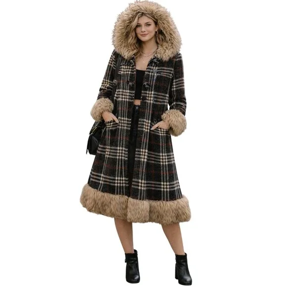 Modcloth Banned Women's Coat Vintage Inspired Plaid Faux Fur Coat Jacket XS‎