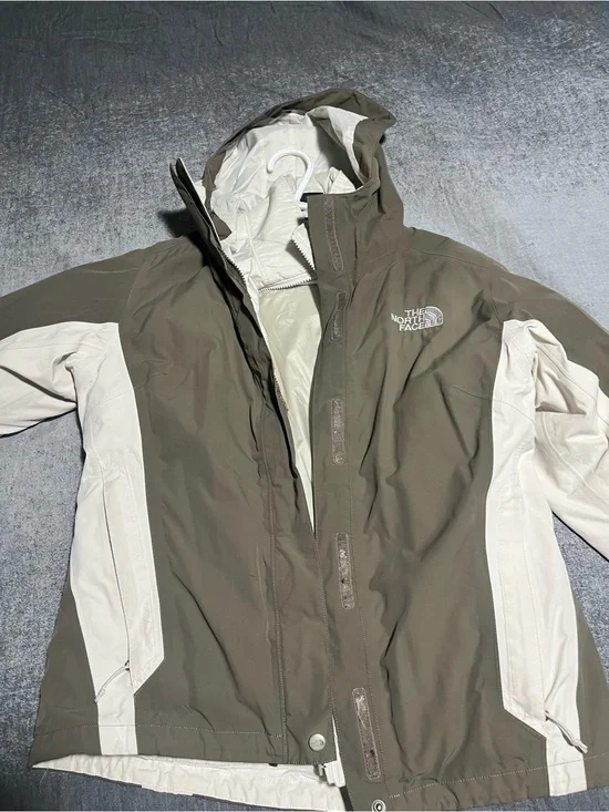 The North Face tan & Cream Two-Tone Hooded Shell Jacket