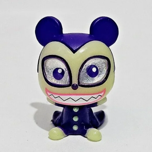 EXCLUSIVE Vampire Teddy Glow Peek Nightmare Before Christmas Disney Doorables NB