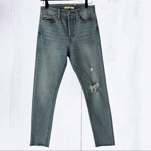 Levi's Wedgie High Rise Skinny Distressed Button Fly Frayed Hem Jeans