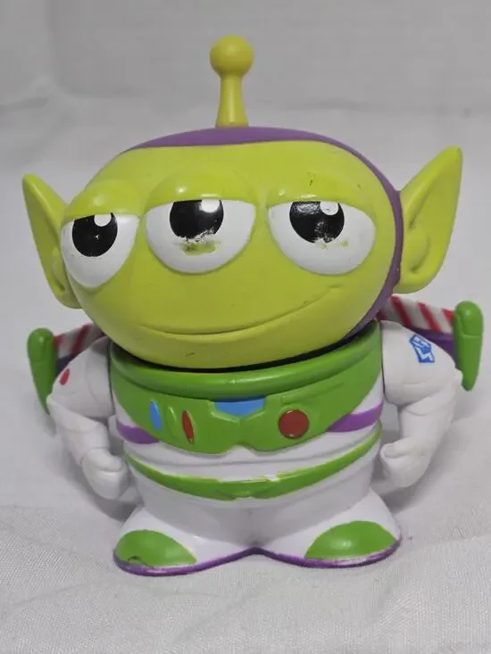 Disney Pixar Remix Toy Story Alien BUZZ LIGHTYEAR Retired Discontinued Cake Topr