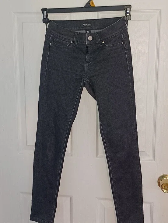 White House Black Market (WHBM)Size: XXS Short (Hard to find size!) Petite