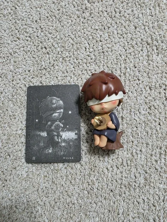 Hirono Mime Figurine