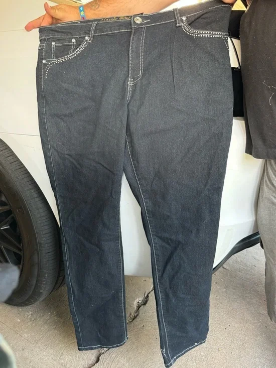 Classic Blue Bedazzled Jeans Womens Size 20