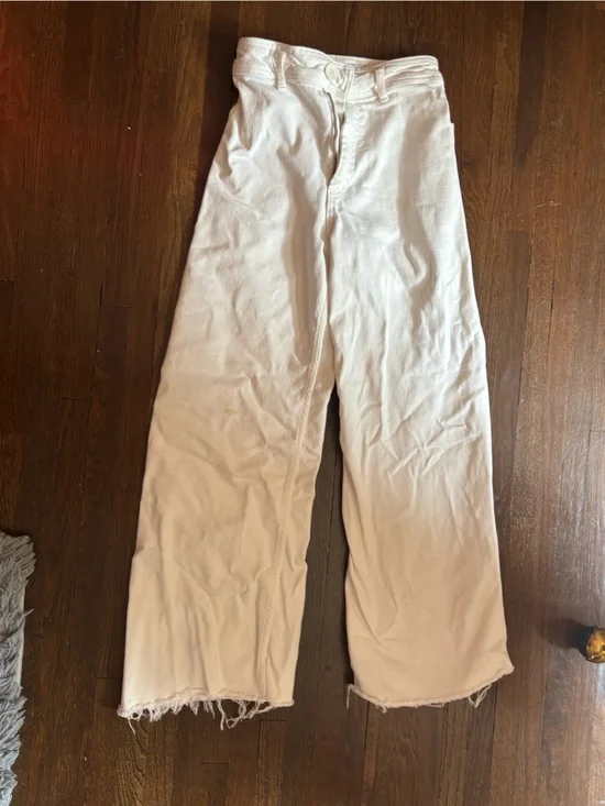 Zara White High-Rise Jeans