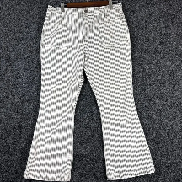 FRAME‎ Le Bardot Crop Flare Striped Jeans White Navy Blue High Rise Size 31