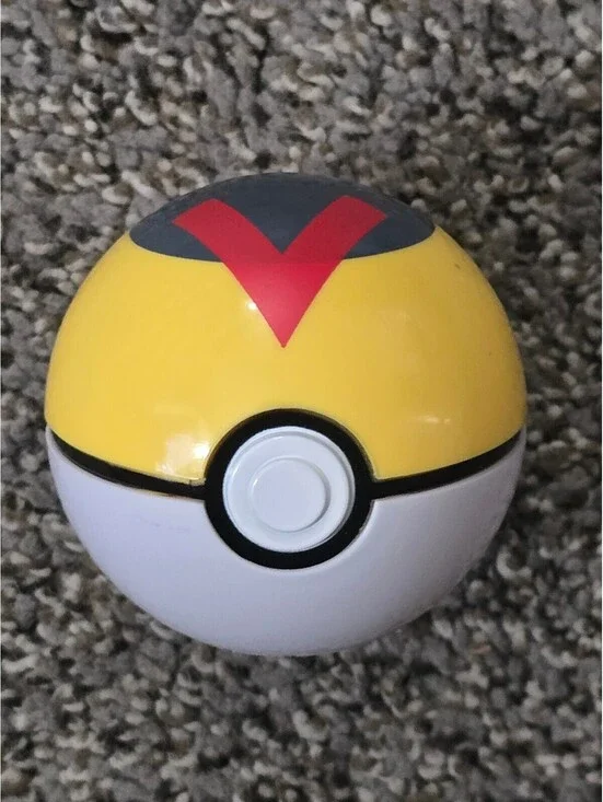Level Ball Pokémon Clip 'N' Go toy line