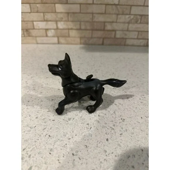 Fisher-Price Imaginext Black Wolf Dog Knight Castle 3
