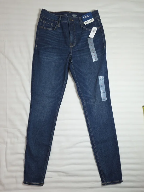 0789 Old Navy Women's Deep Indigo Skinny Jeans; 4