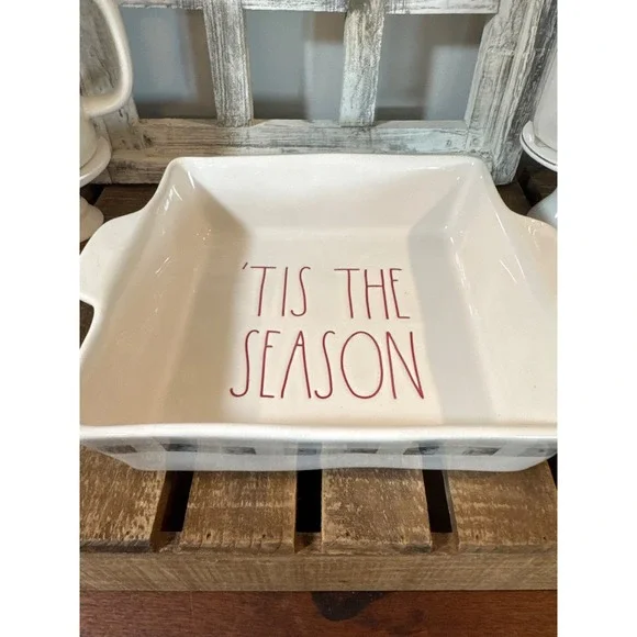 Rae Dunn Artisan Collection Tis The Season 9x9 White Ceramic Casserole Dish New