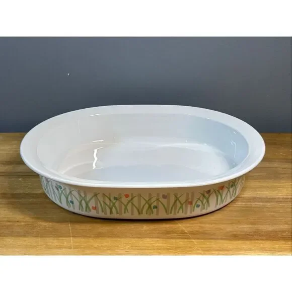 Corning Ware Classic Elegance Jardin oval casserole dish