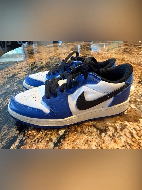 Nike GS Air Jordan 1 Retro Low OG Game Royal CZ0858-140 Size 3.5Y