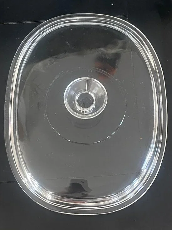 PYREX oval glass lid. DC 1-1/2 C