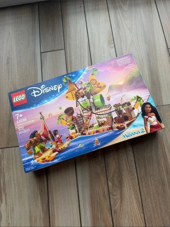 NIB LEGO Disney Kakamora Barge (43258) from Disney's Moana 2