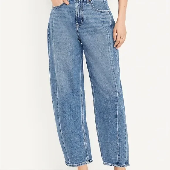 Old Navy High Waisted Barrel Ankle Jeans