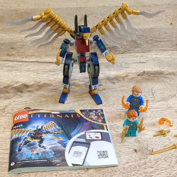 LEGO 76145 — Eternals’ Aerial Assault Gold