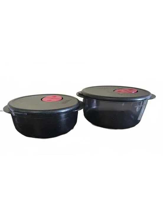 2 Tupperware Vent 'N Serve Round Containers Cosmos Red Vent