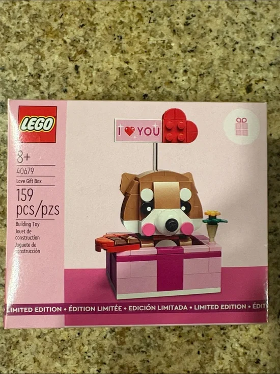 Lego Love Gift Box Dog Buildable Figurine