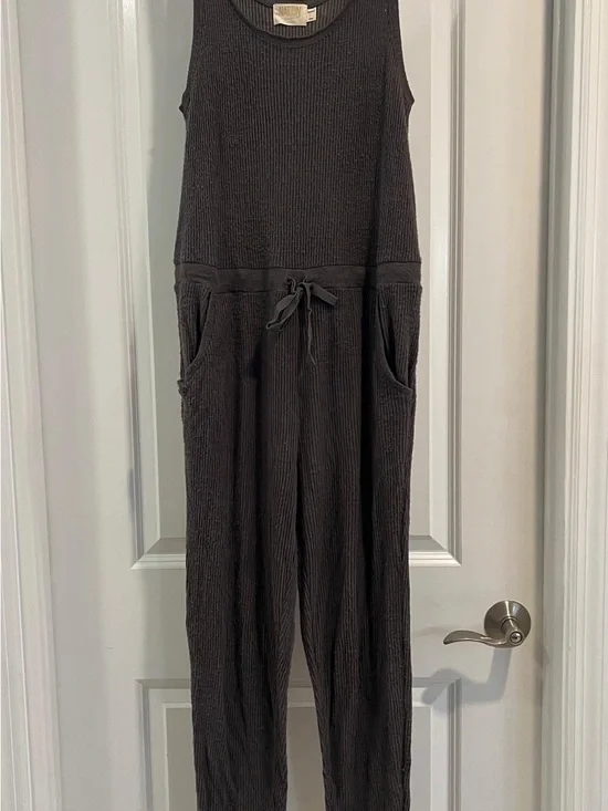 Nation LTD Gray Ribbed Sleeveless Jumpsuit with Drawstring Waist