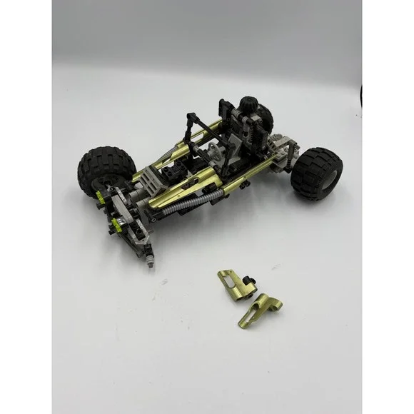 LEGO Technic 8520 Millennium Slizer Throwbots Off-Road Vehicle Incomplete Parts