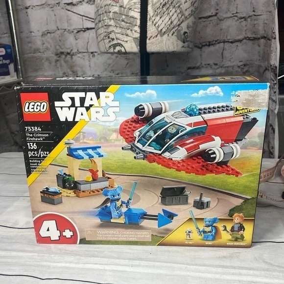 ✨ LEGO Star Wars 75384 The Crimson Firehawk – 136 pcs – Sealed