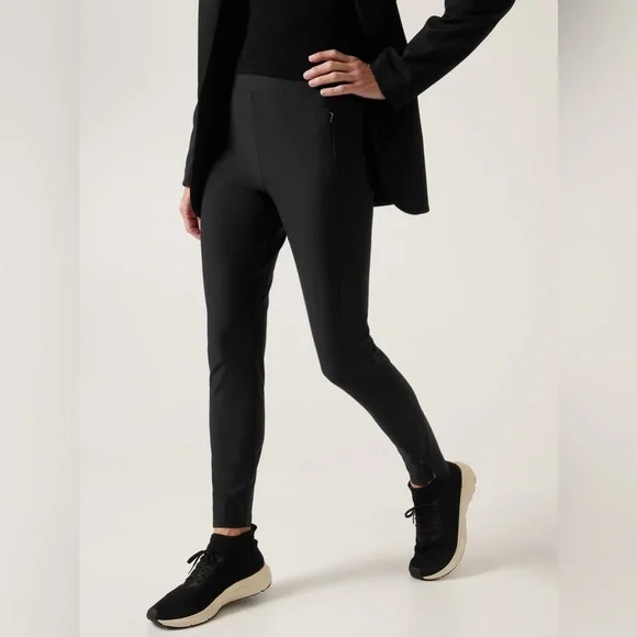 Athleta Black Stellar Tight Leggings size 2