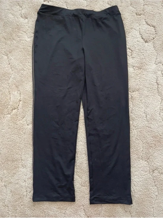 Women's Black Performance Leggings - Comfortable Everyday Fit