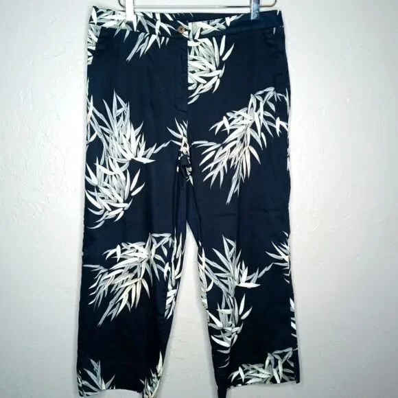Banana Bay Resort Wear Blue Leaf Crop Trousers