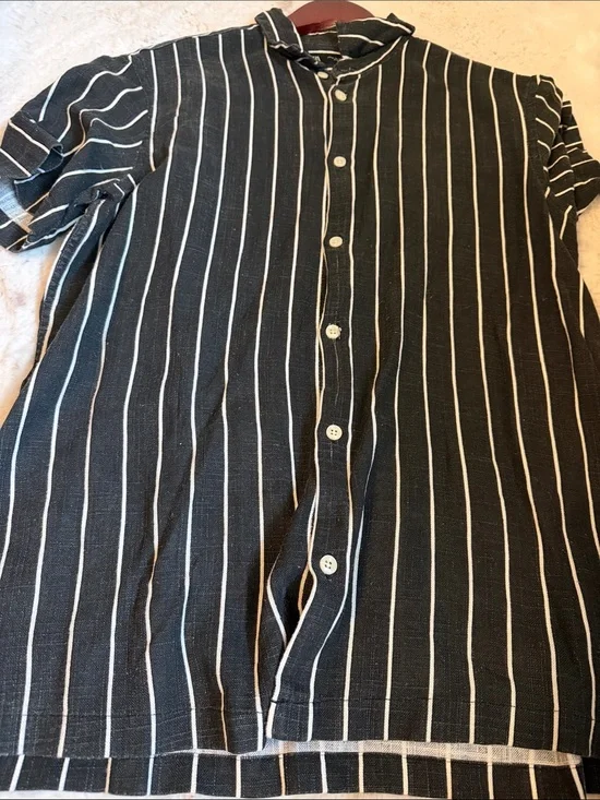 Zara medium gray stripe linen button up