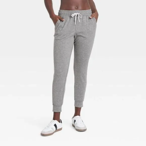 All In Motion - Women's Soft Stretch Mid-Rise Joggers - All In Mot Gray