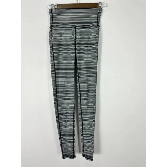 Athleta Chaturanga Leggings Space Dye‎ Black Grey Womens XS Gym Athleisure Yoga