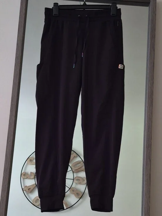 Black Jogger Scrub Pants With Rainbow Oil Dipped Accents XS
