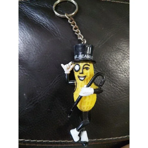 Vintage Keychain MR. PEANUT W/Cane & Top Hat Key Ring Fob Planters Peanut