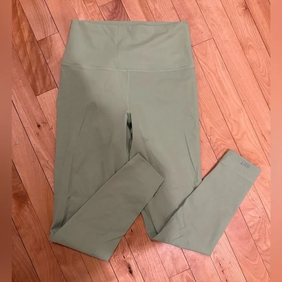 SET ACTIVE Sportbody Leggings