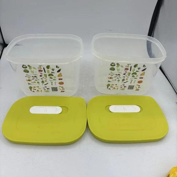 Tupperware Food Containers 2 FridgeSmart Fridge Smart 1.8 L  1.75 qt Clear