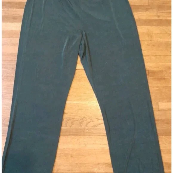 Chicos Holiday Slinky Stretch Comfy Pull On Emerald Size 3R Size 16/18 Pants