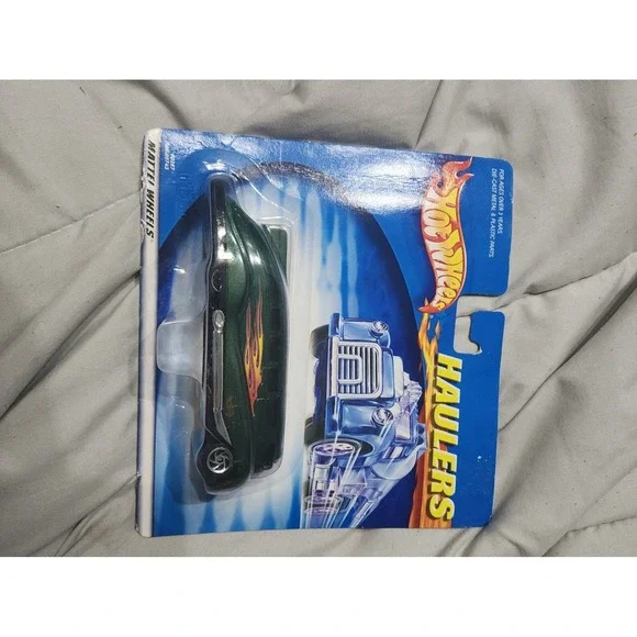 2001 Hot Wheels Haulers Green With Flames‎ Truck New